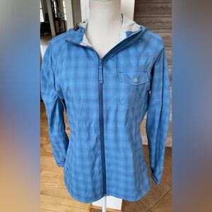 Woolrich Light Blue and White Chambray Pattern  Rain Jacket- Size M